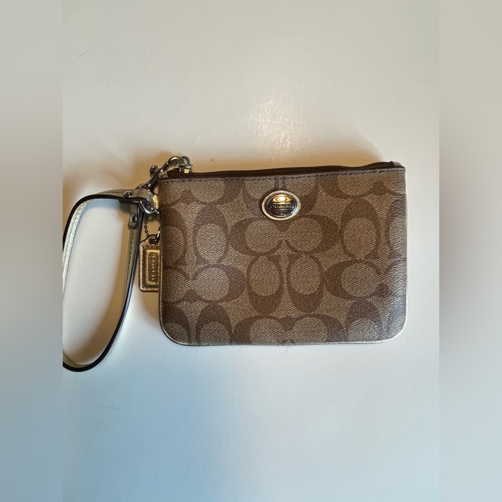 Coach Signature C Canvas Khaki Gold Wristlet Clutch Purse – EUC - Picture 2 of 6